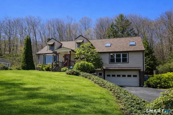 $449,900 | 146 Village Street, North Branford, CT 06472