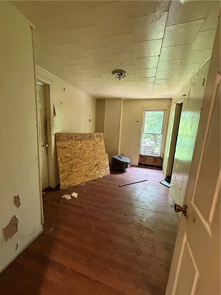 858 North Street Rochester, NY 14605 - Photo 9 of 13