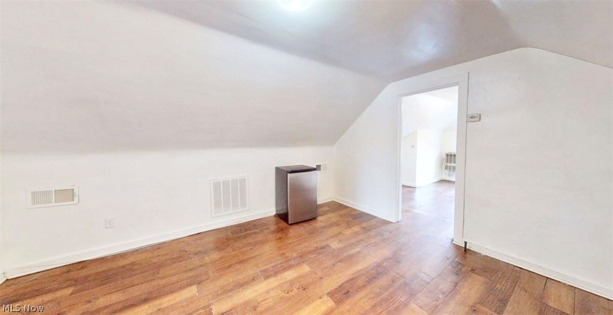 3428 Altamont Road, Unit 3/UP Cleveland Heights, OH 44118 - Photo 3 of 12
