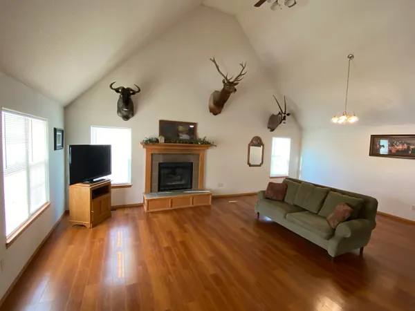 $519,900 | 12494 Southwest 190th Street, Rose Hill, KS 67133