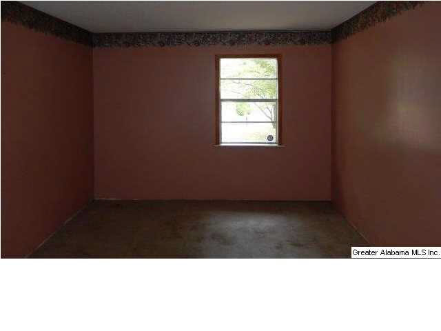 511 13th Street Northwest Alabaster, AL 35007 - Photo 10 of 18