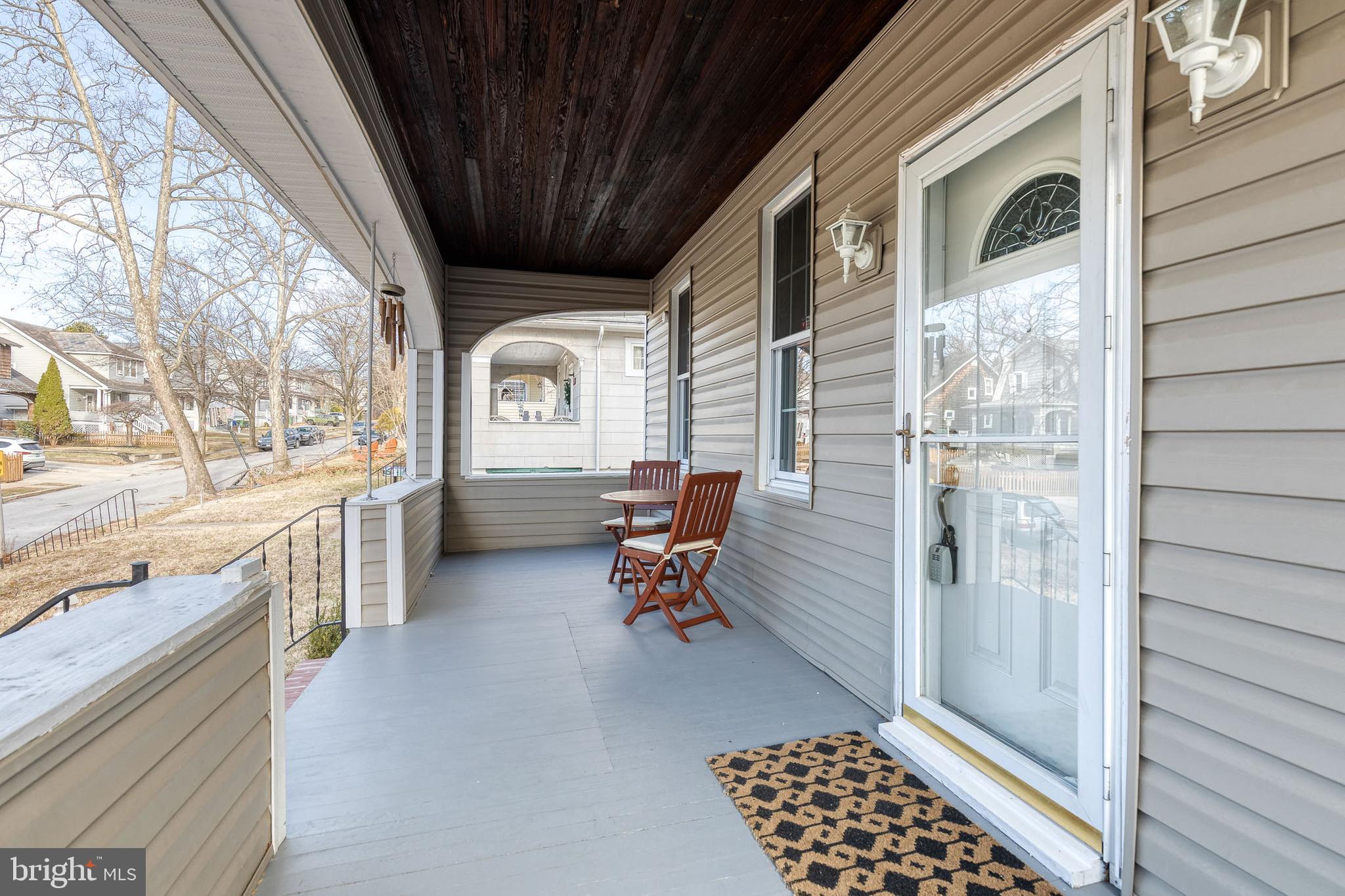 431 Westgate Road Baltimore, MD 21229 - Photo 4 of 36