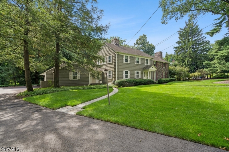 300 Oak Ridge Avenue Summit, NJ 07901 - Photo 38 of 47 Gallery Image 38