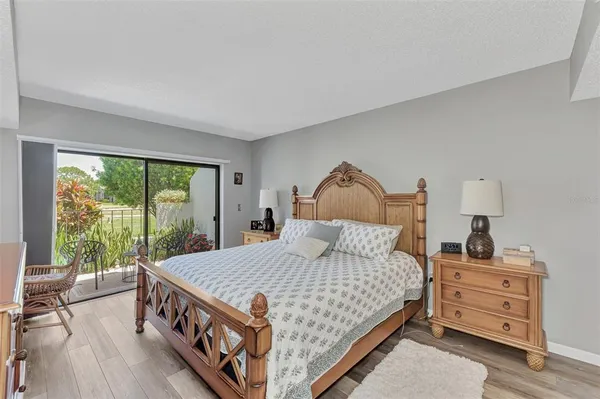 $2,800 | 3141 Heatherwood Lane, Sarasota, FL 34235