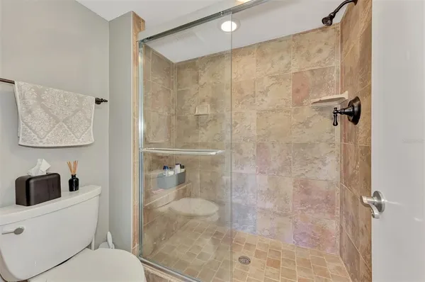 $2,800 | 3141 Heatherwood Lane, Sarasota, FL 34235