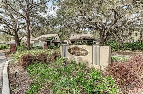 $2,800 | 3141 Heatherwood Lane, Sarasota, FL 34235