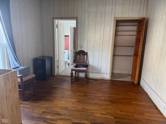$90,000 | 1409 South 4th Street, Clinton, IN 47842