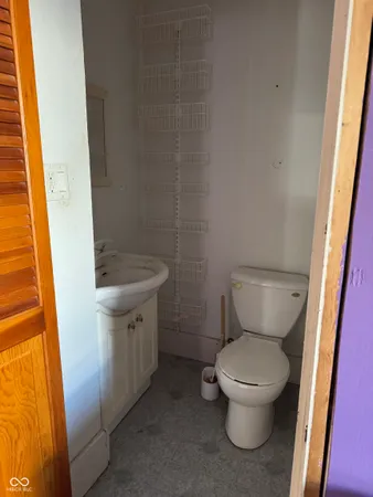 $90,000 | 1409 South 4th Street, Clinton, IN 47842