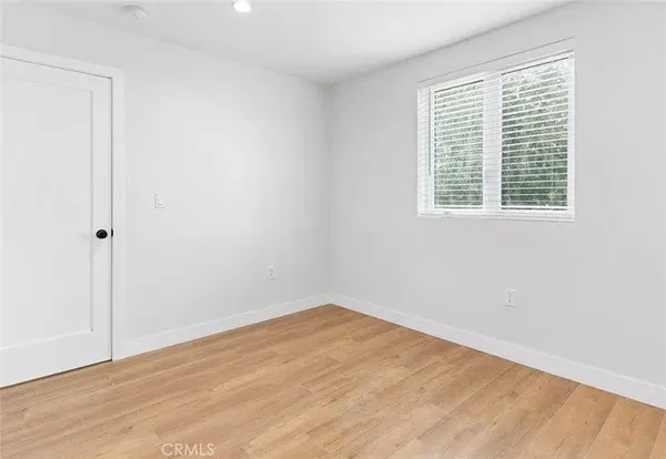 $5,200 | 6419 1/2 Lexington Avenue, Los Angeles, CA 90038