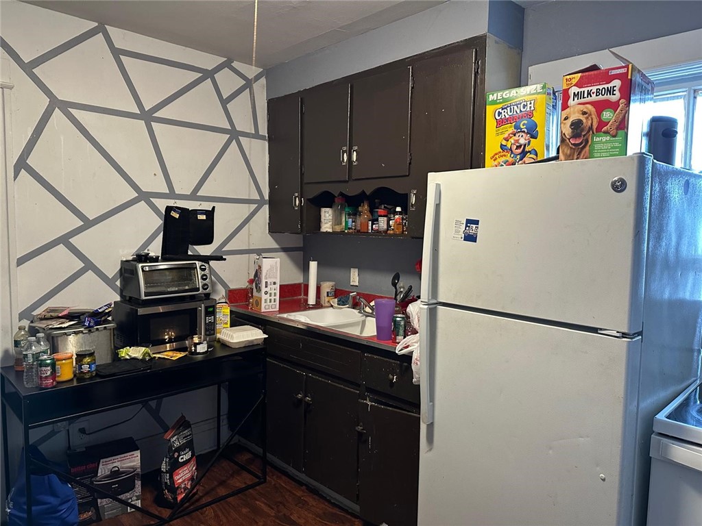 100-102 Clay Avenue, Unit 100 Rochester, NY 14613 - Photo 4 of 18