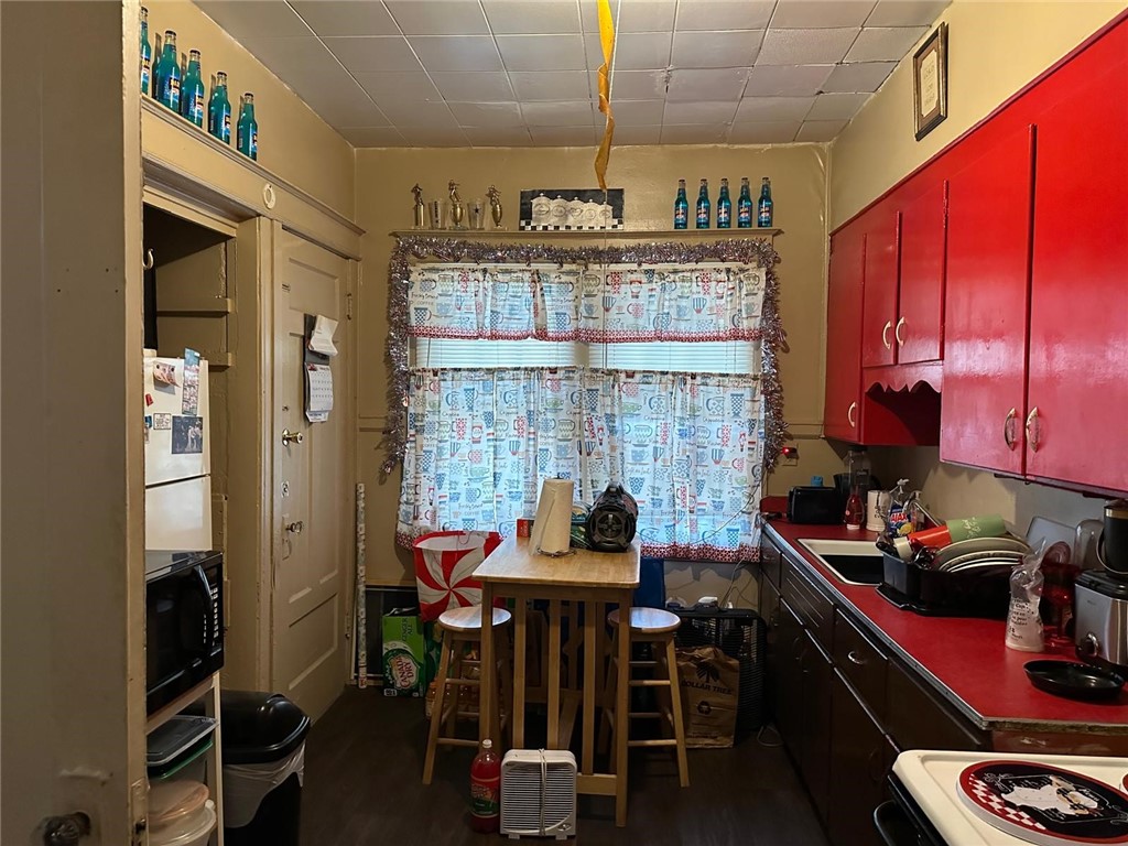 100-102 Clay Avenue, Unit 100 Rochester, NY 14613 - Photo 10 of 18