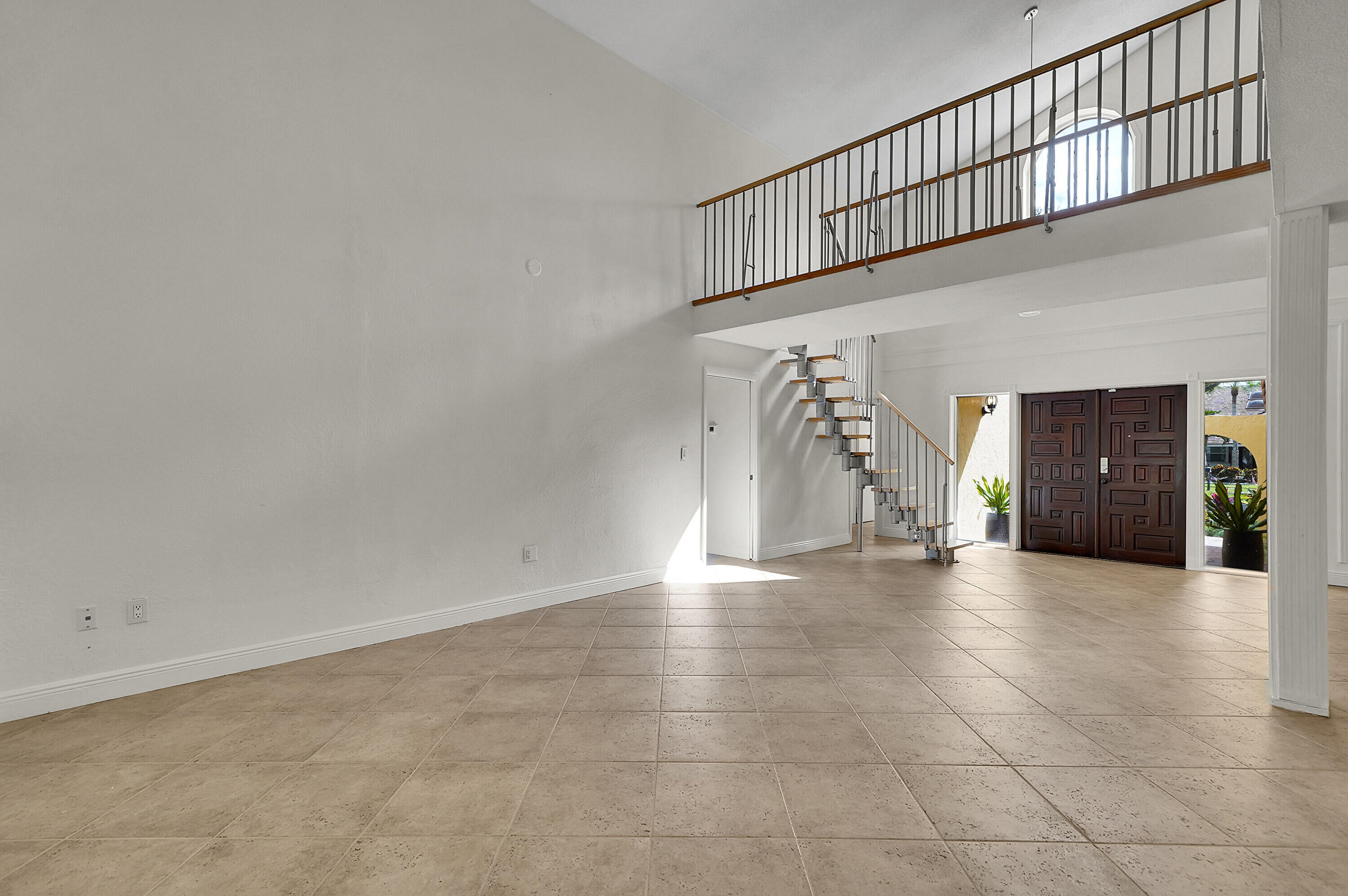 2617 Northwest 41st Street Boca Raton, FL 33434 - Photo 9 of 54 35_0 (36)