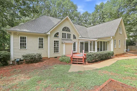 $580,000 | 6304 Hilbert Ridge Drive, Holly Springs, NC 27540