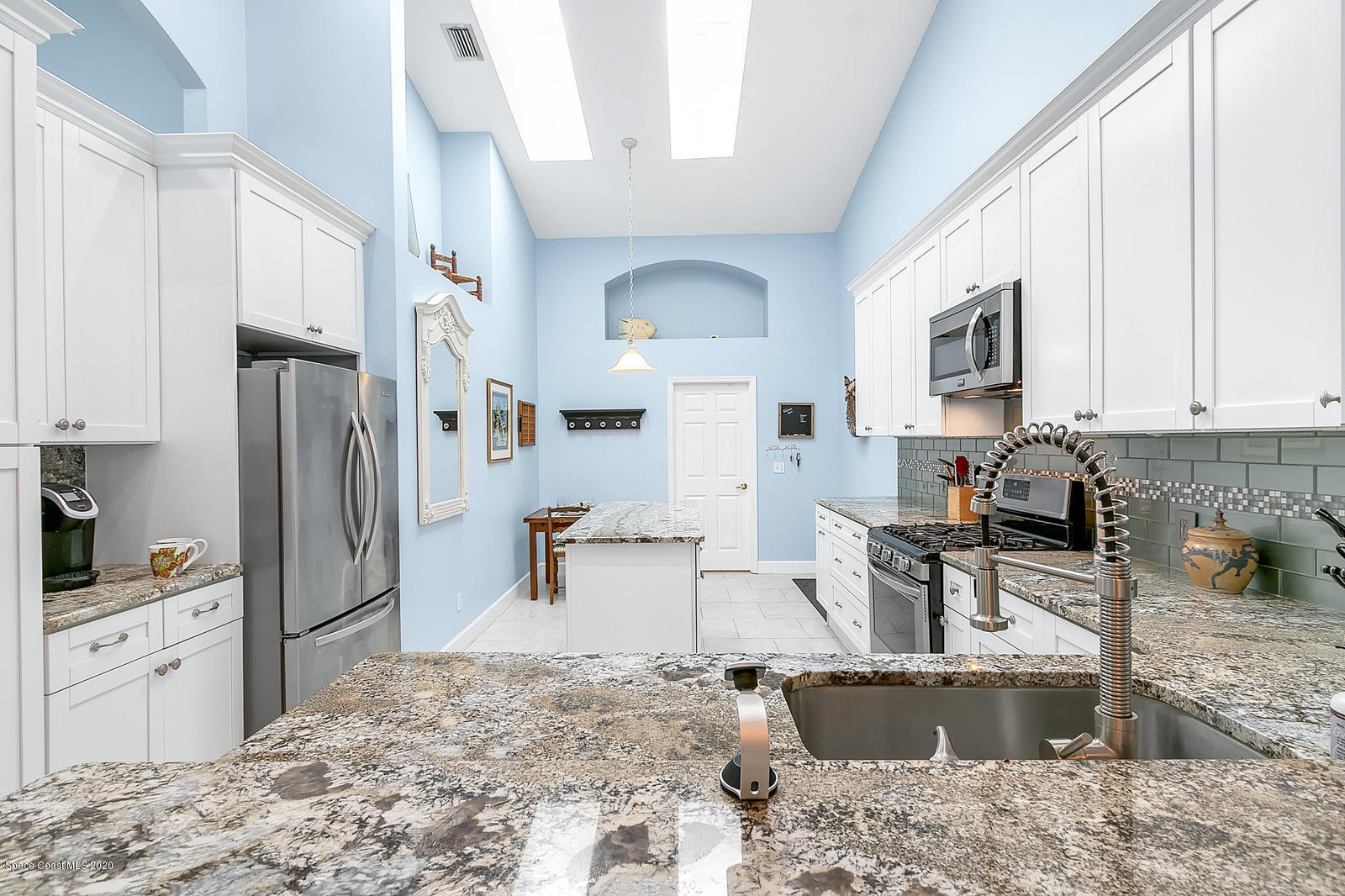 608 Renaissance Avenue Melbourne, FL 32940 - Photo 5 of 34 28_608renaissance010_mls