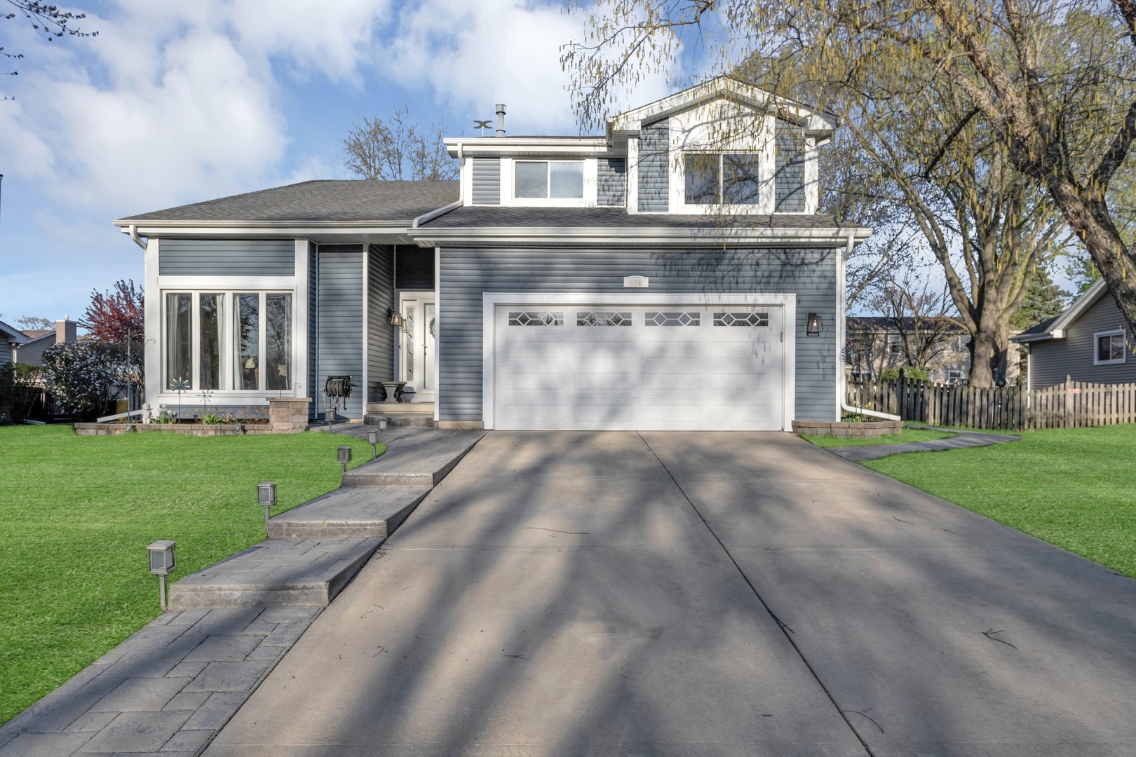 422 South Raddant Road Batavia, IL 60510 - Photo 3 of 47 Gallery Image 3
