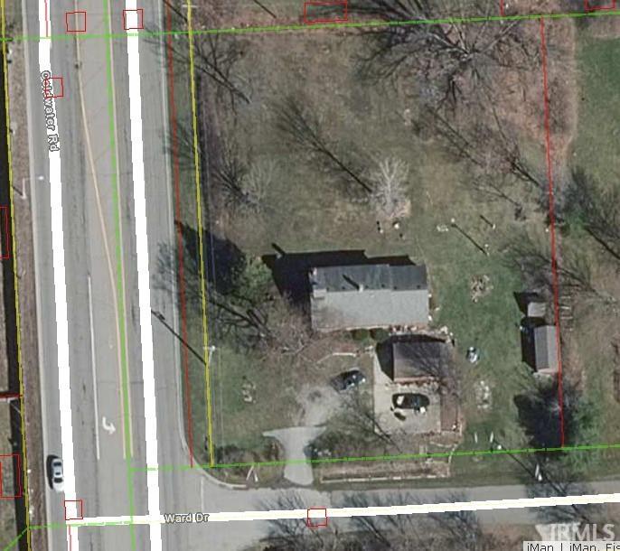 8126 Coldwater Road Fort Wayne, IN 46825 - Photo 2 of 36