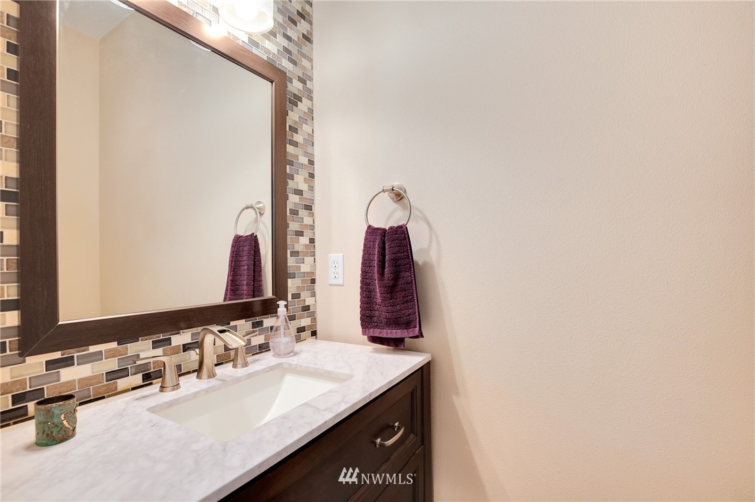 18506 Southeast Petrovitsky Road Renton, WA 98058 - Photo 15 of 25 Gallery Image 15