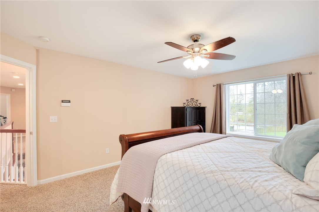 18506 Southeast Petrovitsky Road Renton, WA 98058 - Photo 17 of 25 Gallery Image 17