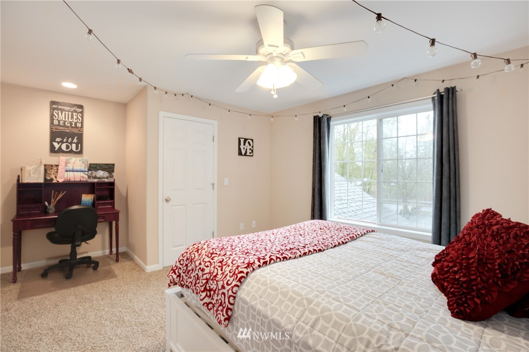 18506 Southeast Petrovitsky Road Renton, WA 98058 - Photo 19 of 25 Gallery Image 19