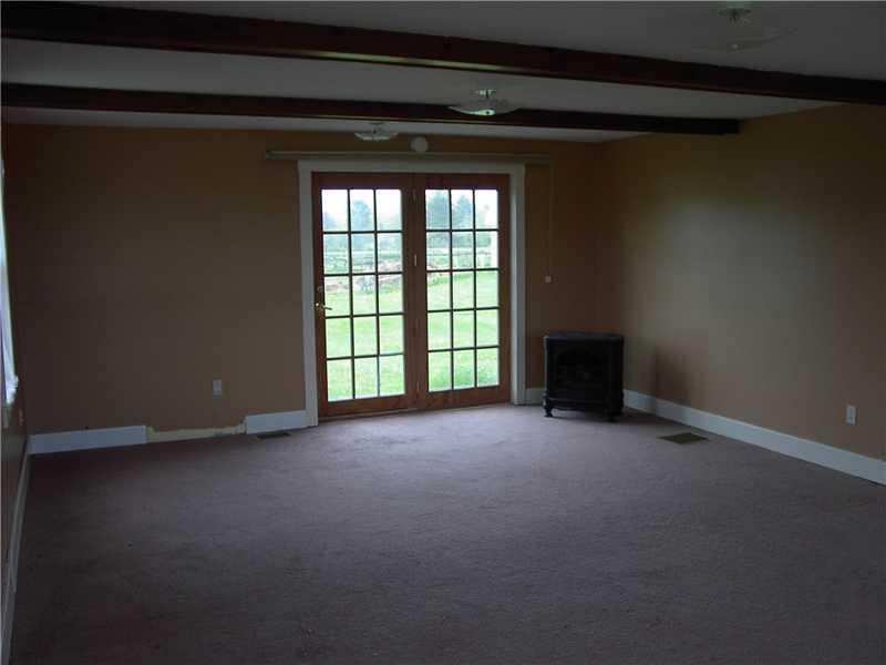 378 Washington Road Union, ME 04862 - Photo 7 of 8 Living Room.