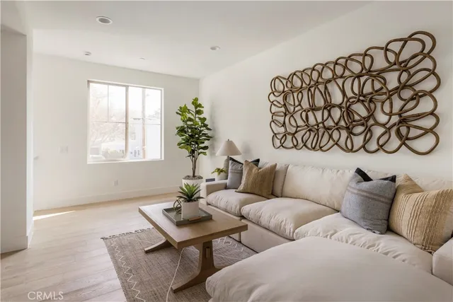 $1,749,900 | 197 East Palm Street, Altadena, CA 91001