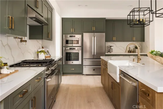 $1,749,900 | 197 East Palm Street, Altadena, CA 91001