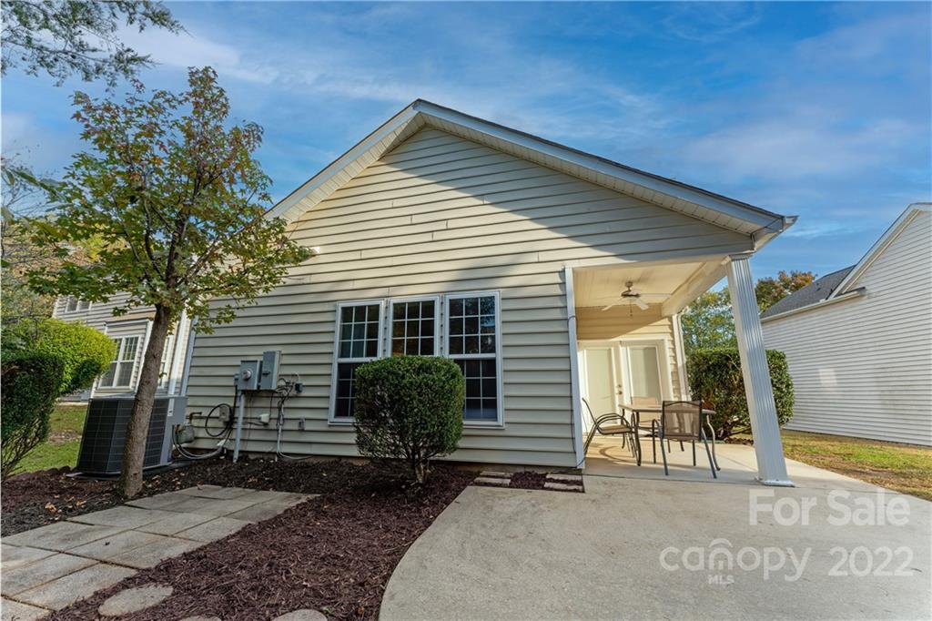 3106 Tanzanite Circle Fort Mill, SC 29708 - Photo 35 of 36 a view of house with backyard and sitting area
