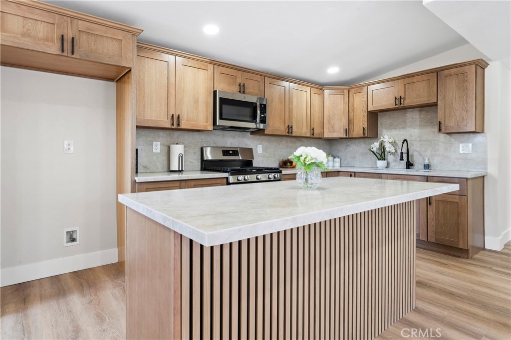 5610 Lewis Avenue Riverside, CA 92503 - Photo 4 of 30