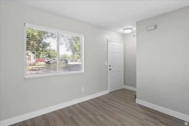 558 North Redwood Road, Unit 13 Salt Lake City, UT 84116 - Photo 17 of 30