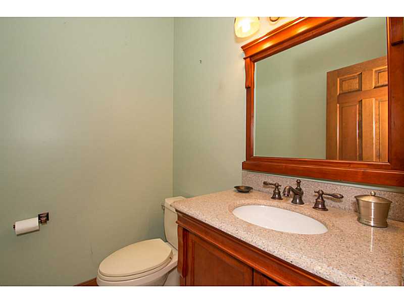 9 Old Schoolhouse Road Scituate, RI 02831 - Photo 7 of 18 Bathroom.