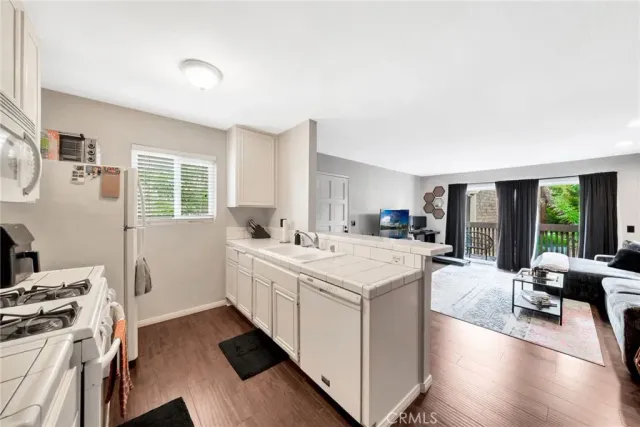 $419,000 | 1062 Cabrillo Park Drive, Unit C, Santa Ana, CA 92701