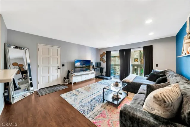 $419,000 | 1062 Cabrillo Park Drive, Unit C, Santa Ana, CA 92701