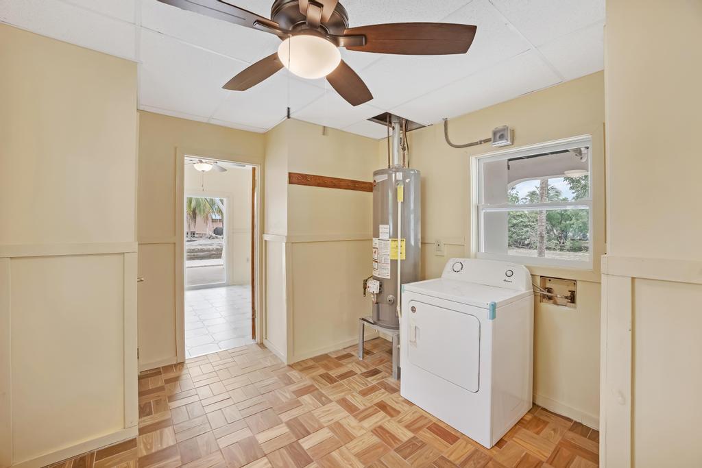 3915 Gordon Road Big Pine Key, FL 33043 - Photo 33 of 57 Downstairs 1/1