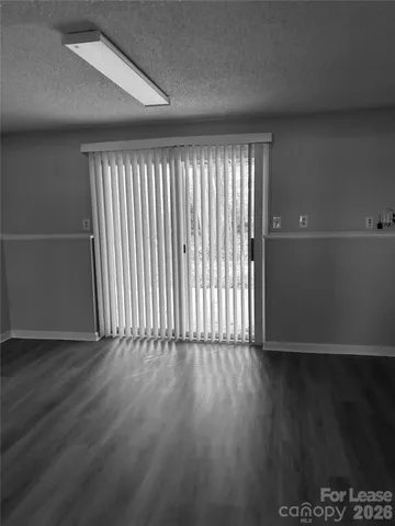 $2,400 | 7211 Rollingridge Drive, Charlotte, NC 28211