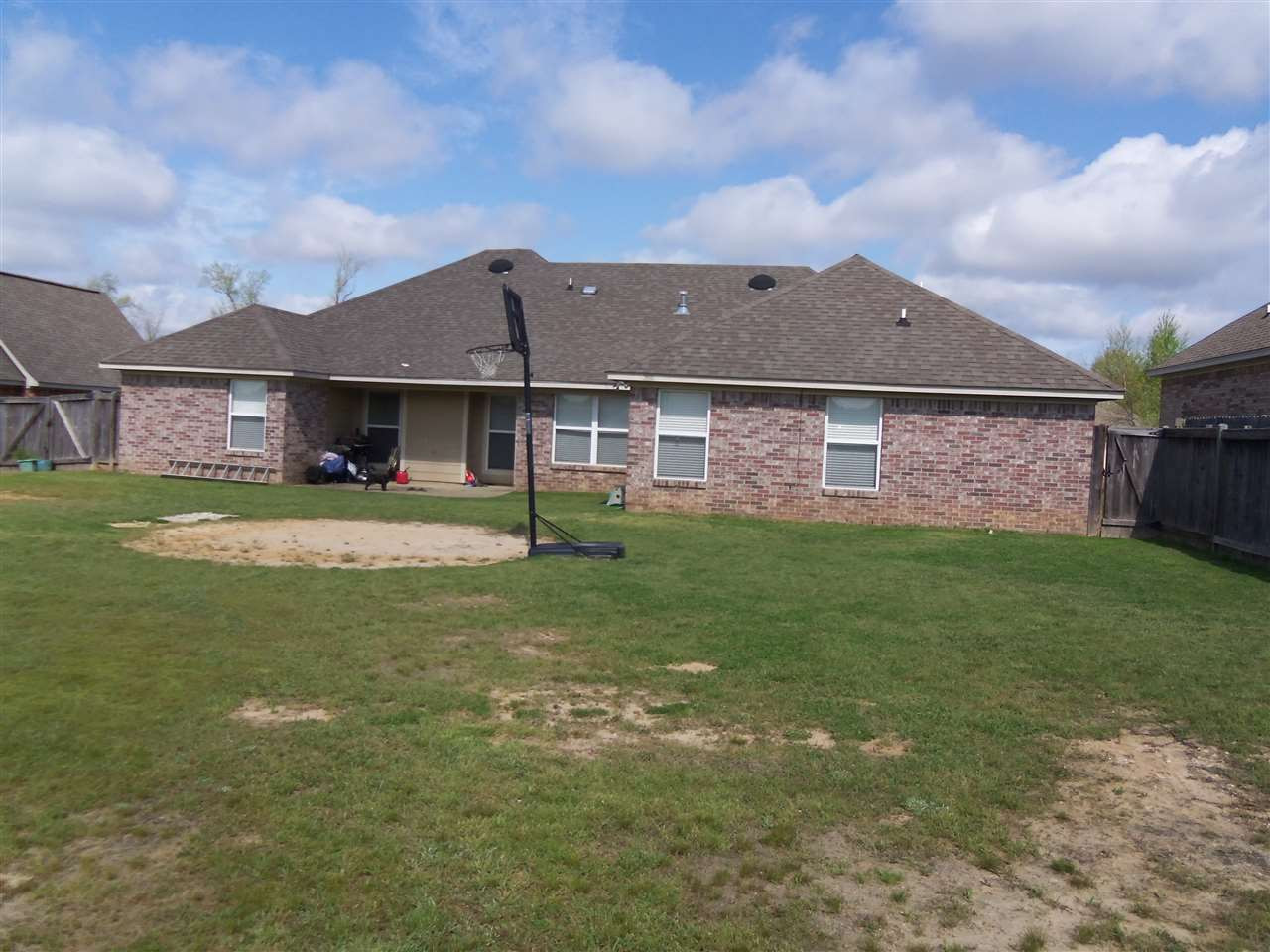 130 Copper Ridge Lane Florence, MS 39073 - Photo 2 of 19 Photo 2