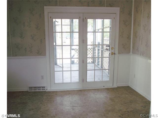 6309 Barrister Road Chesterfield, VA 23832 - Photo 4 of 12 Dining Room