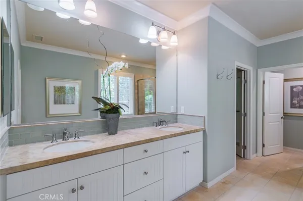 $5,695 | 70 Cipresso, Irvine, CA 92618
