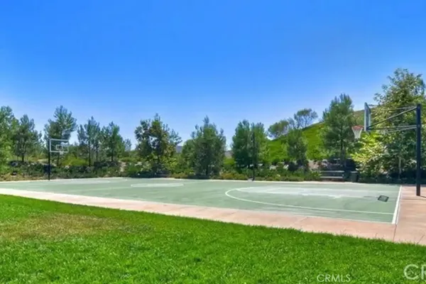 $5,695 | 70 Cipresso, Irvine, CA 92618
