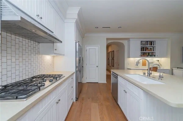 $5,695 | 70 Cipresso, Irvine, CA 92618