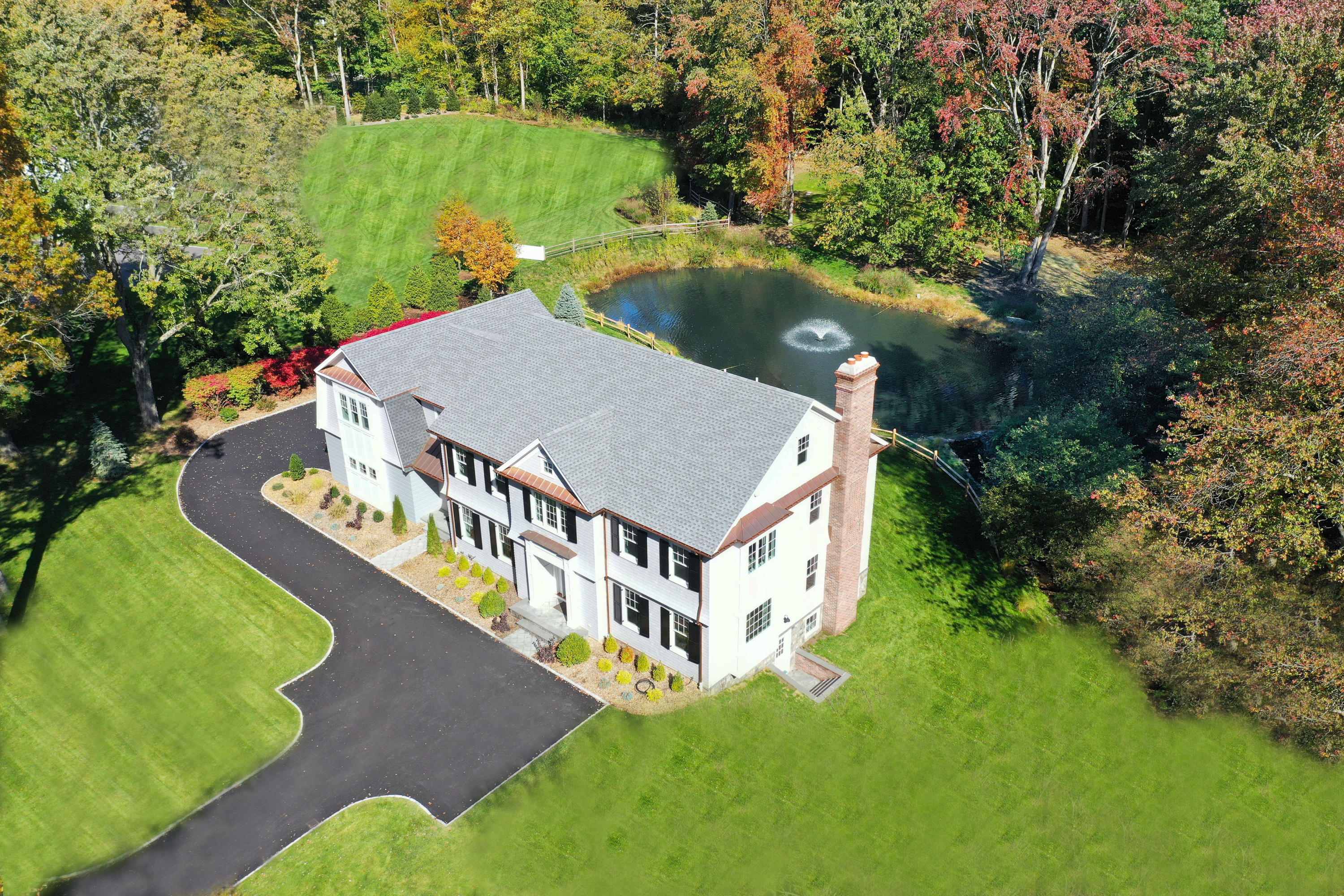 6 Valley Forge Road Darien, CT 06820 - Photo 2 of 3 an aerial view of a house having yard