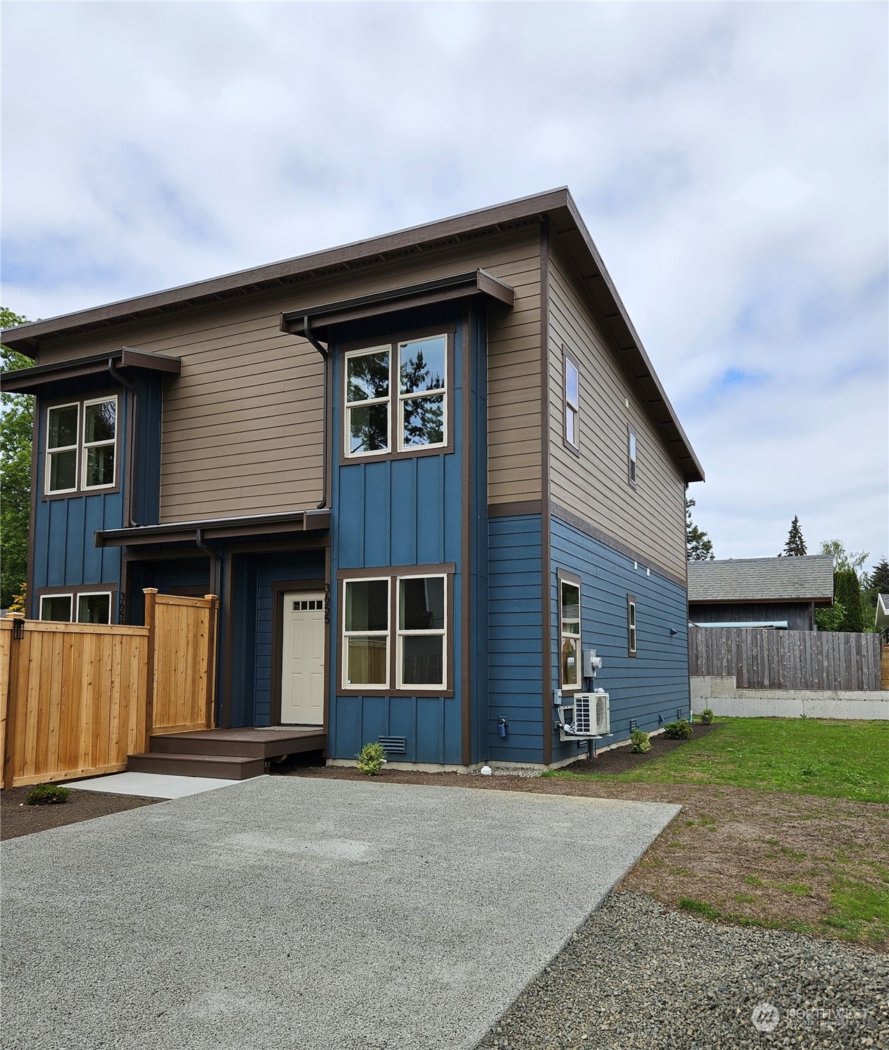 3655 Pine Road Northeast Bremerton, WA 98310 - Photo 1 of 33 Gallery Image 1