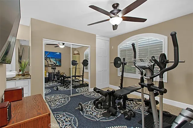 a view of a livingroom and dining room