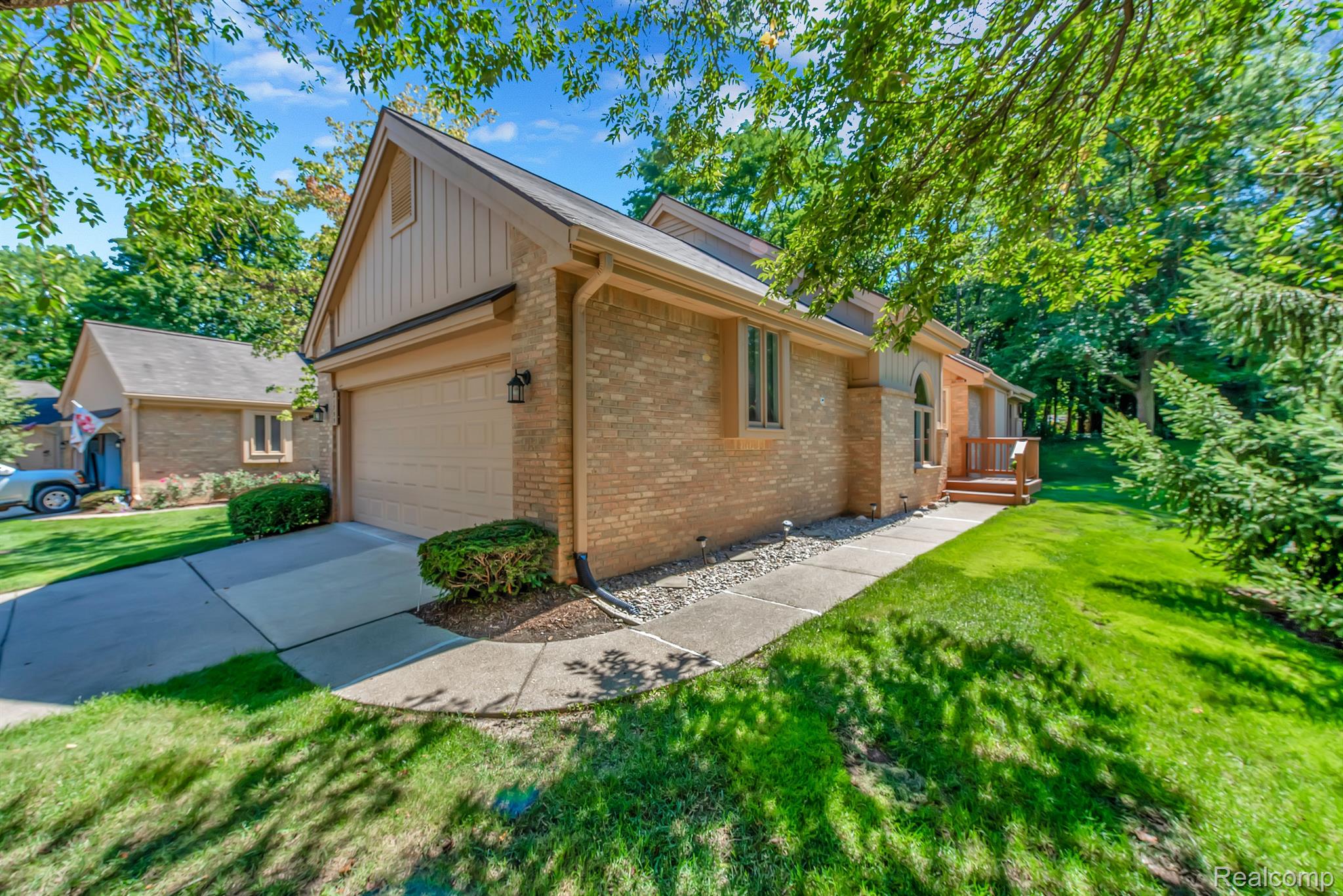 21755 River Ridge Trail Farmington, MI 48335 - Photo 1 of 19 Welcome to 21755 River Ridge Trail!