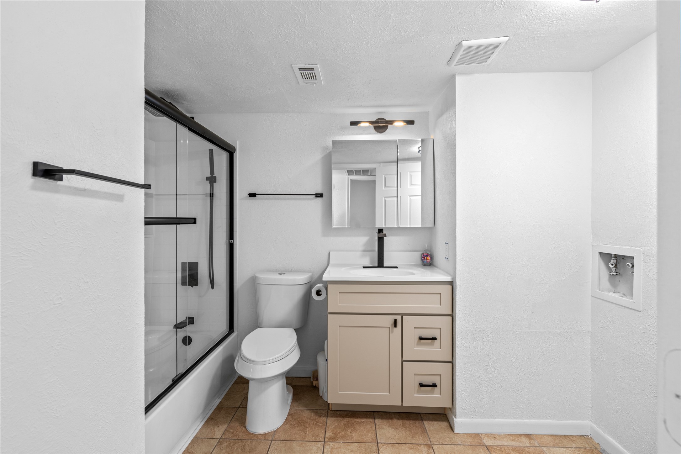 17510 Bullis Gap Drive Hockley, TX 77447 - Photo 11 of 21 a spacious bathroom with a toilet sink and shower