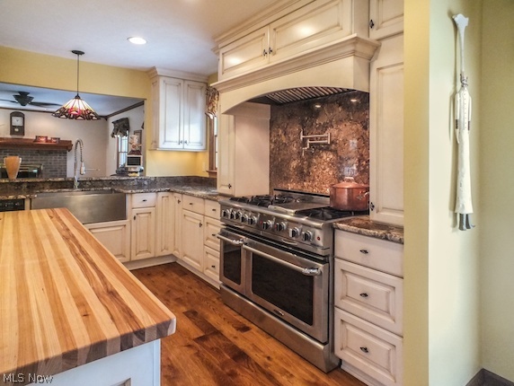 19050 Ridgeview Trail Chagrin Falls, OH 44023 - Photo 11 of 19 Gallery Image 11