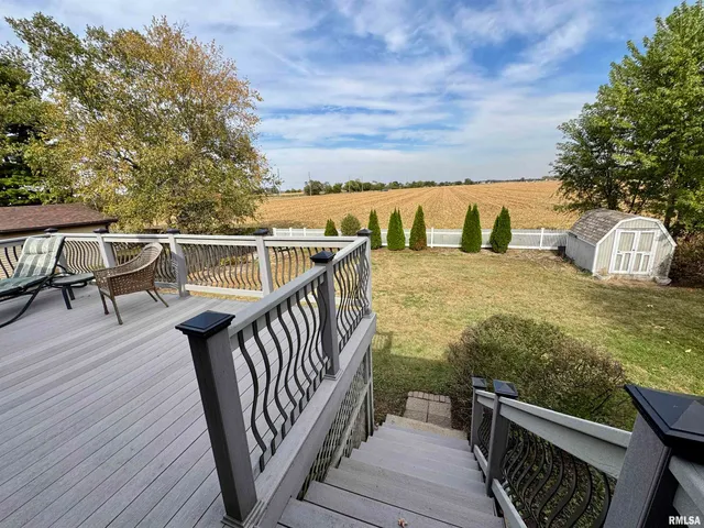 $250,000 | 2049 West Losey Street, Galesburg, IL 61401