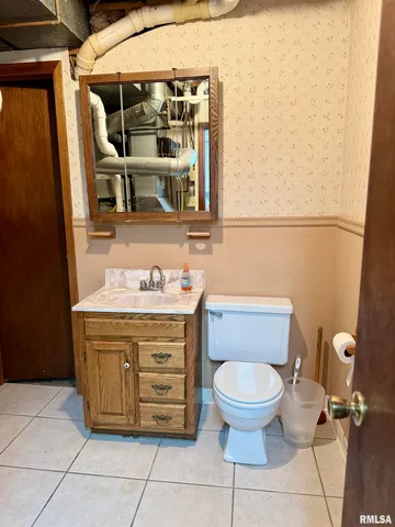 $250,000 | 2049 West Losey Street, Galesburg, IL 61401