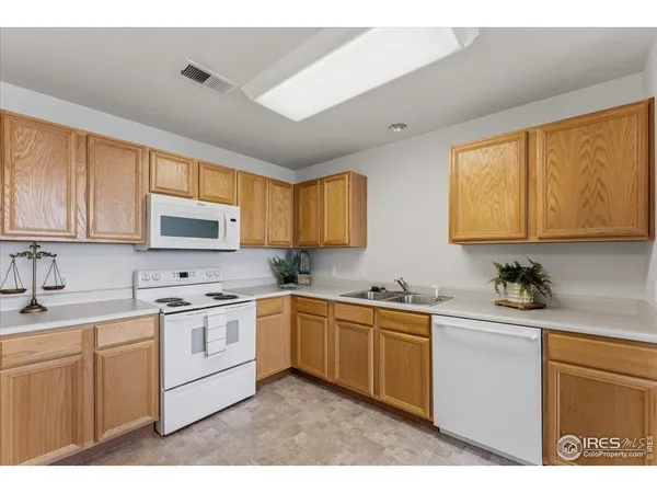 $270,000 | 3648 Ponderosa Court, Unit 5, Evans, CO 80620