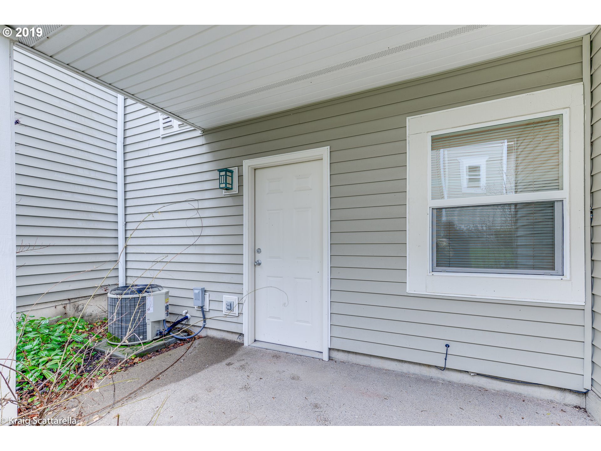 14180 Southwest Barrows Road, Unit 2 Portland, OR 97223 - Photo 17 of 19 Gallery Image 17