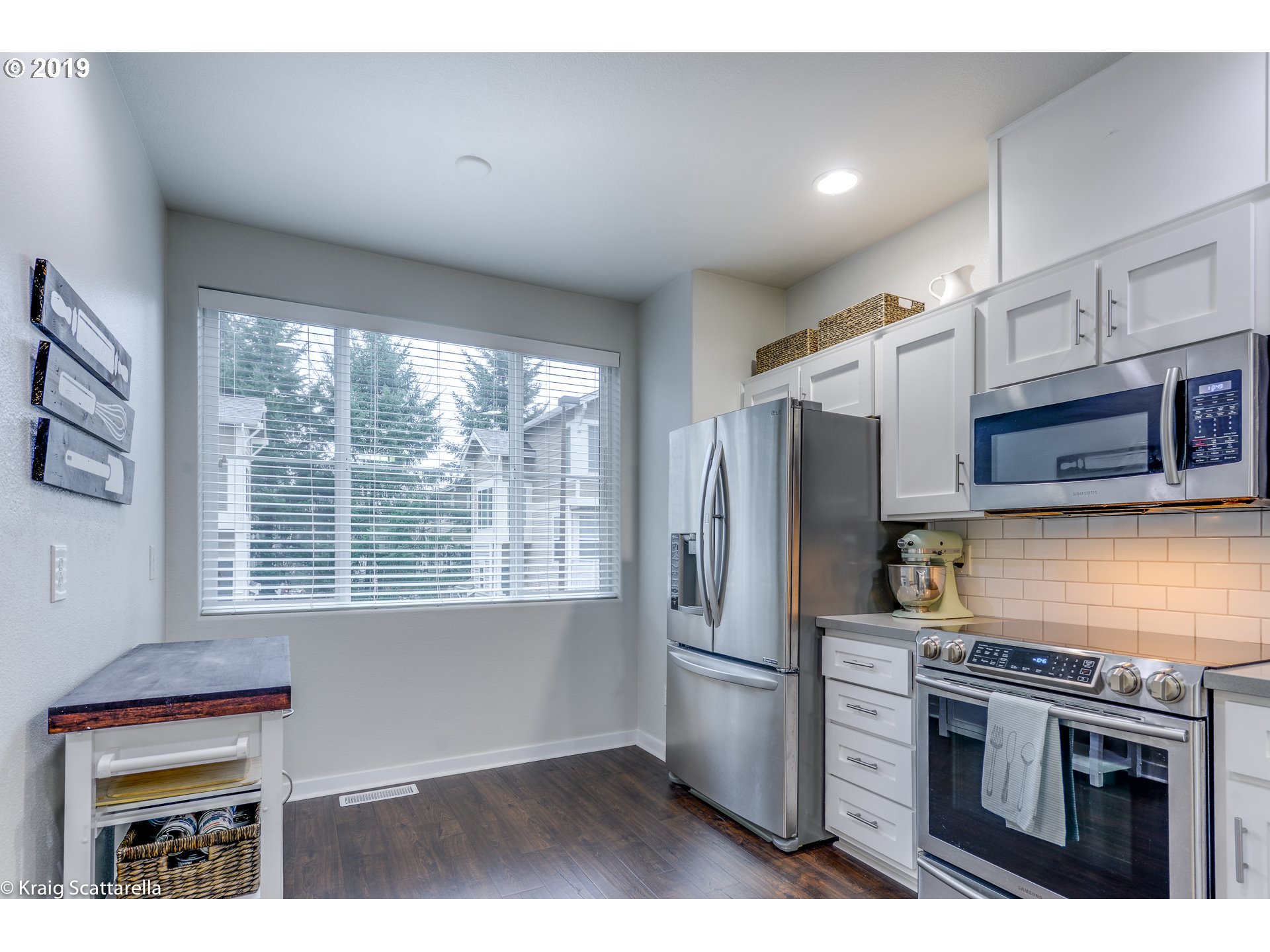 14180 Southwest Barrows Road, Unit 2 Portland, OR 97223 - Photo 5 of 19 Gallery Image 5